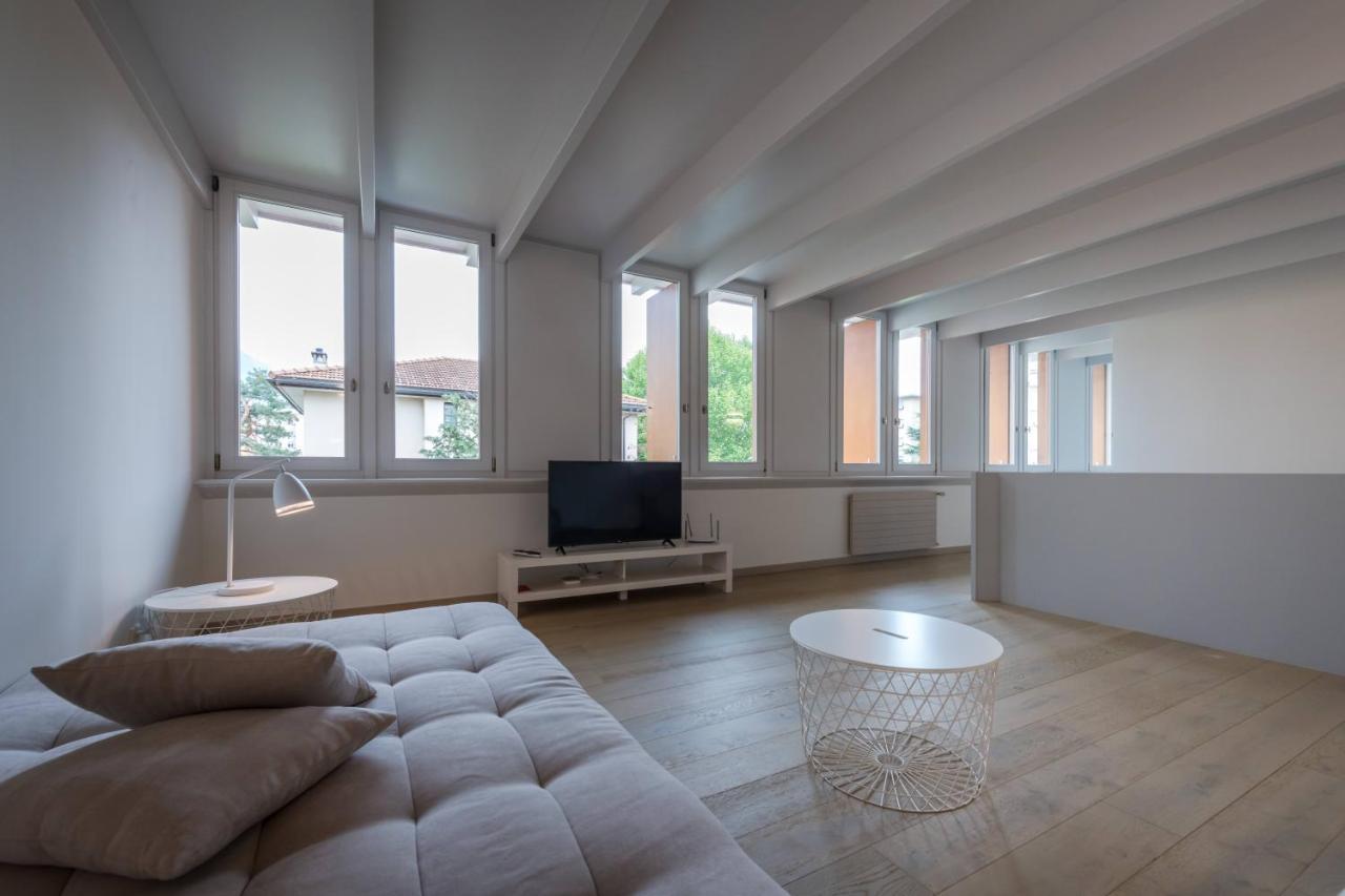 Modern Apartment In ルガーノ エクステリア 写真