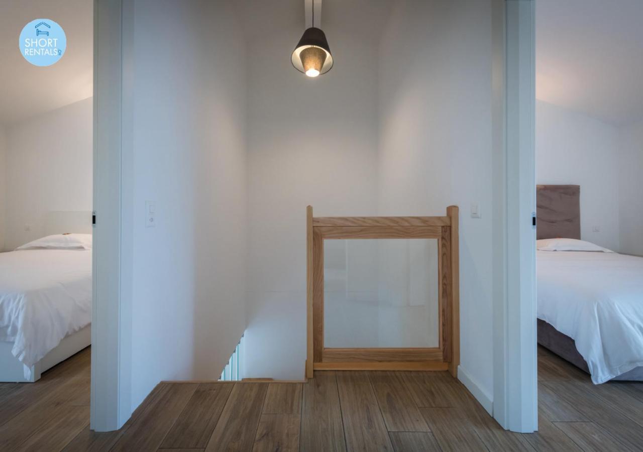 Modern Apartment In ルガーノ エクステリア 写真