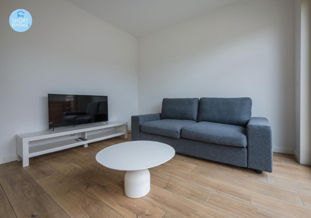 Modern Apartment In ルガーノ エクステリア 写真